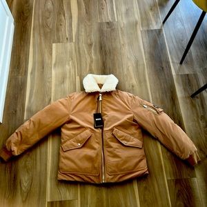 WATER-REPELLENT JACKET WITH FAUX-FUR COLLAR BOSS - size Medium